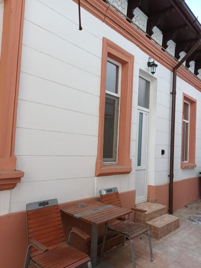 ブカレストCasa Liveniアパートメント エクステリア 写真